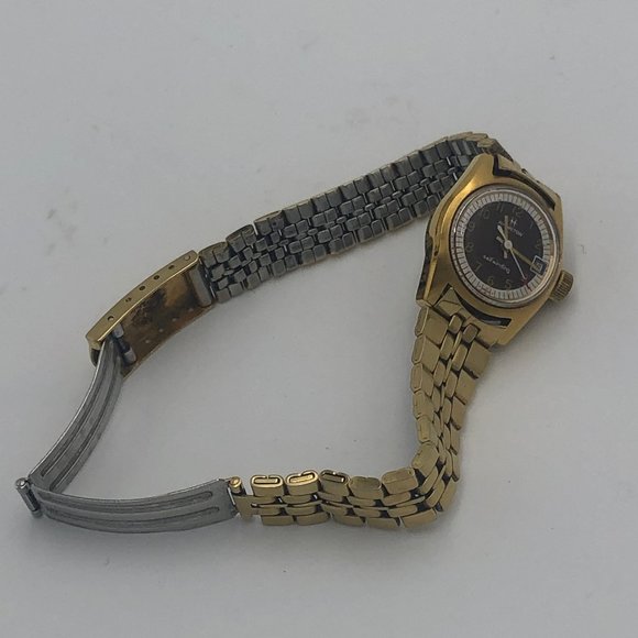 Hamilton Vintage Circa 1970s Self-Winding Nurse Women\'s Watch, Model # 704003-4.